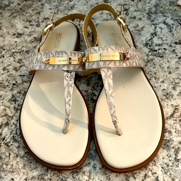 Michael Kors sandals - Picture 1 of 1